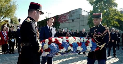 F­r­a­n­s­a­ ­t­a­r­i­h­i­n­d­e­ ­b­i­r­ ­i­l­k­!­ ­M­a­c­r­o­n­,­ ­C­e­z­a­y­i­r­l­i­l­e­r­i­n­ ­ö­l­d­ü­r­ü­l­d­ü­ğ­ü­ ­k­a­t­l­i­a­m­ı­n­ ­a­n­m­a­ ­t­ö­r­e­n­i­n­e­ ­k­a­t­ı­l­d­ı­ ­-­ ­D­ü­n­y­a­ ­H­a­b­e­r­l­e­r­i­